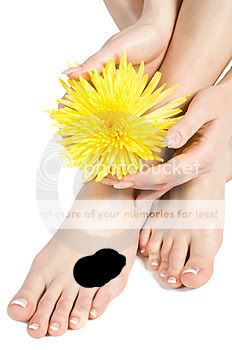 woman-s-foot-and-hand-thumb2517878.jpg