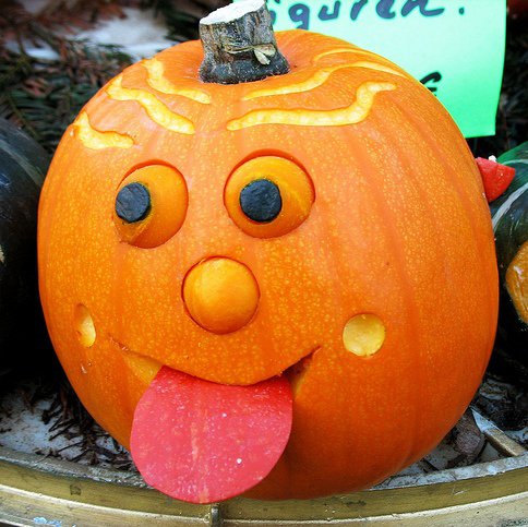 pumpkin-carving-party_fun-halloween-themes.jpg