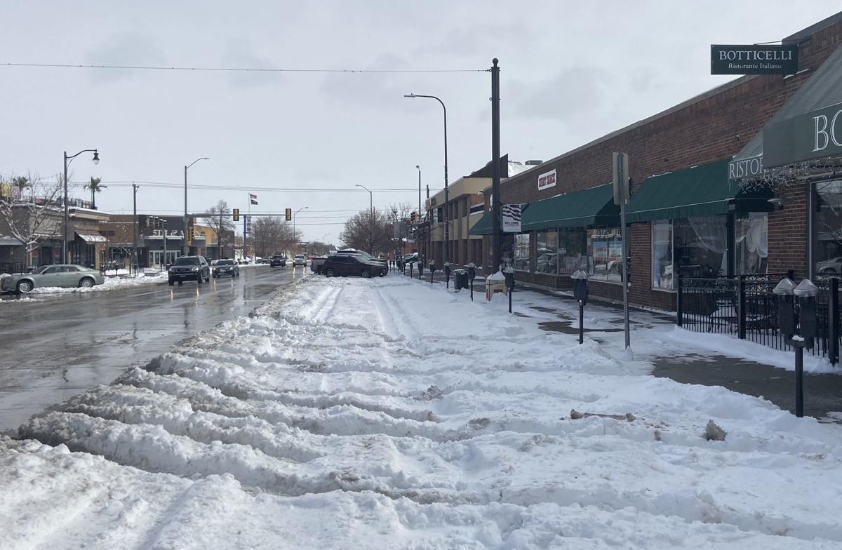 Snow alert Main Street